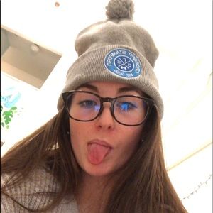 Meet your Posher, Emma